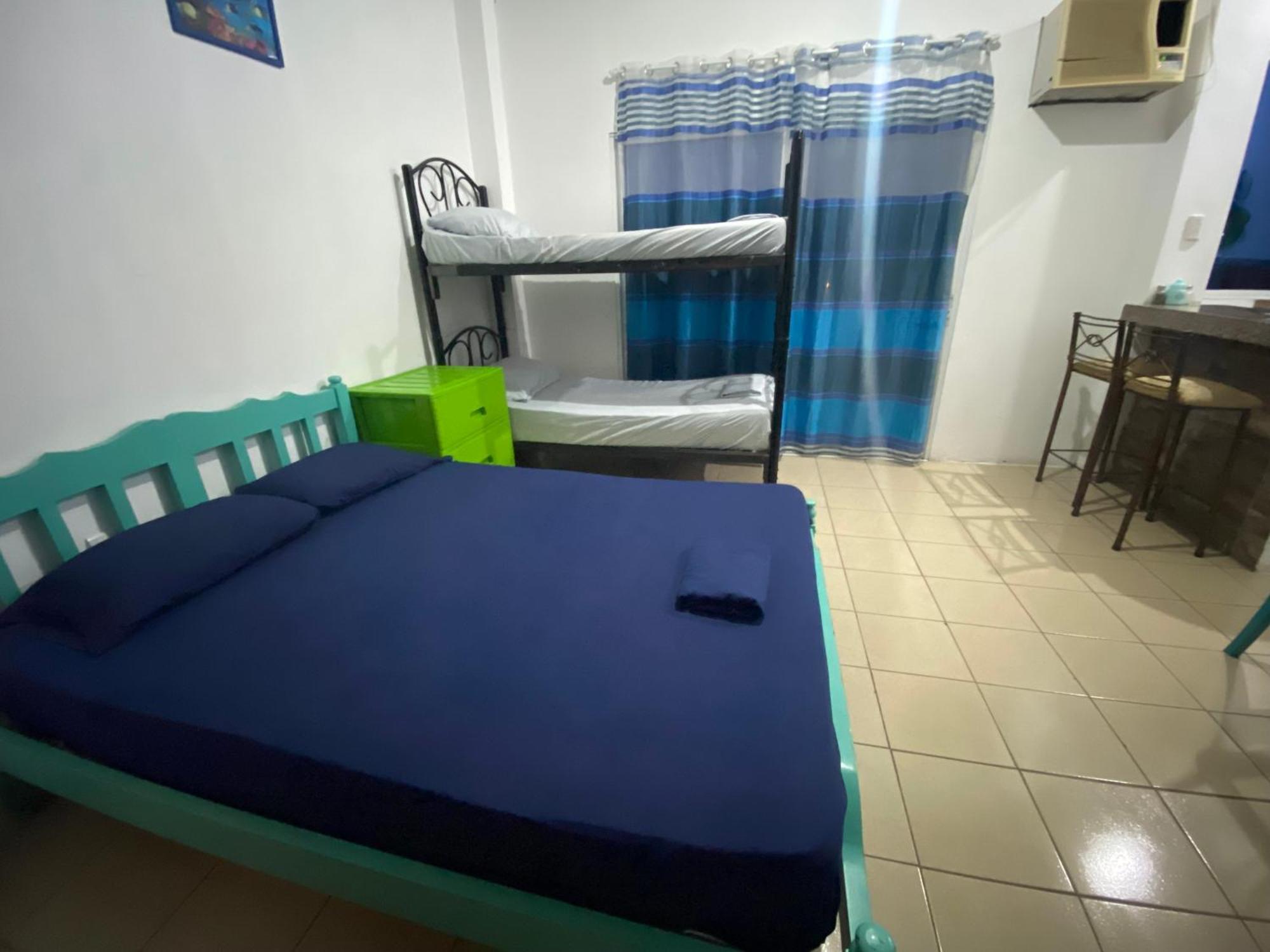 Playa Suites, Cerca Del Malecon マンタ エクステリア 写真