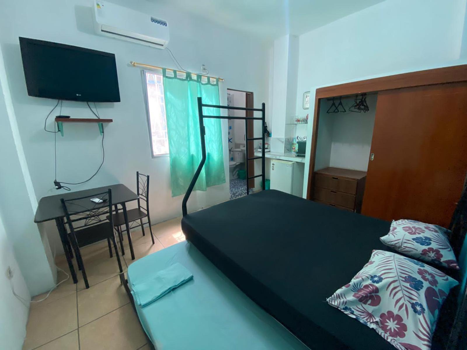Playa Suites, Cerca Del Malecon マンタ エクステリア 写真