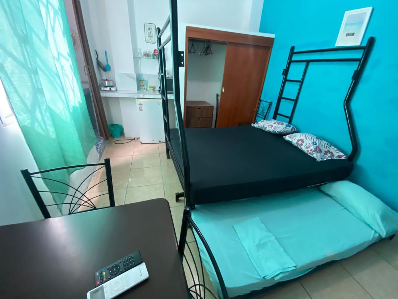 Playa Suites, Cerca Del Malecon マンタ エクステリア 写真