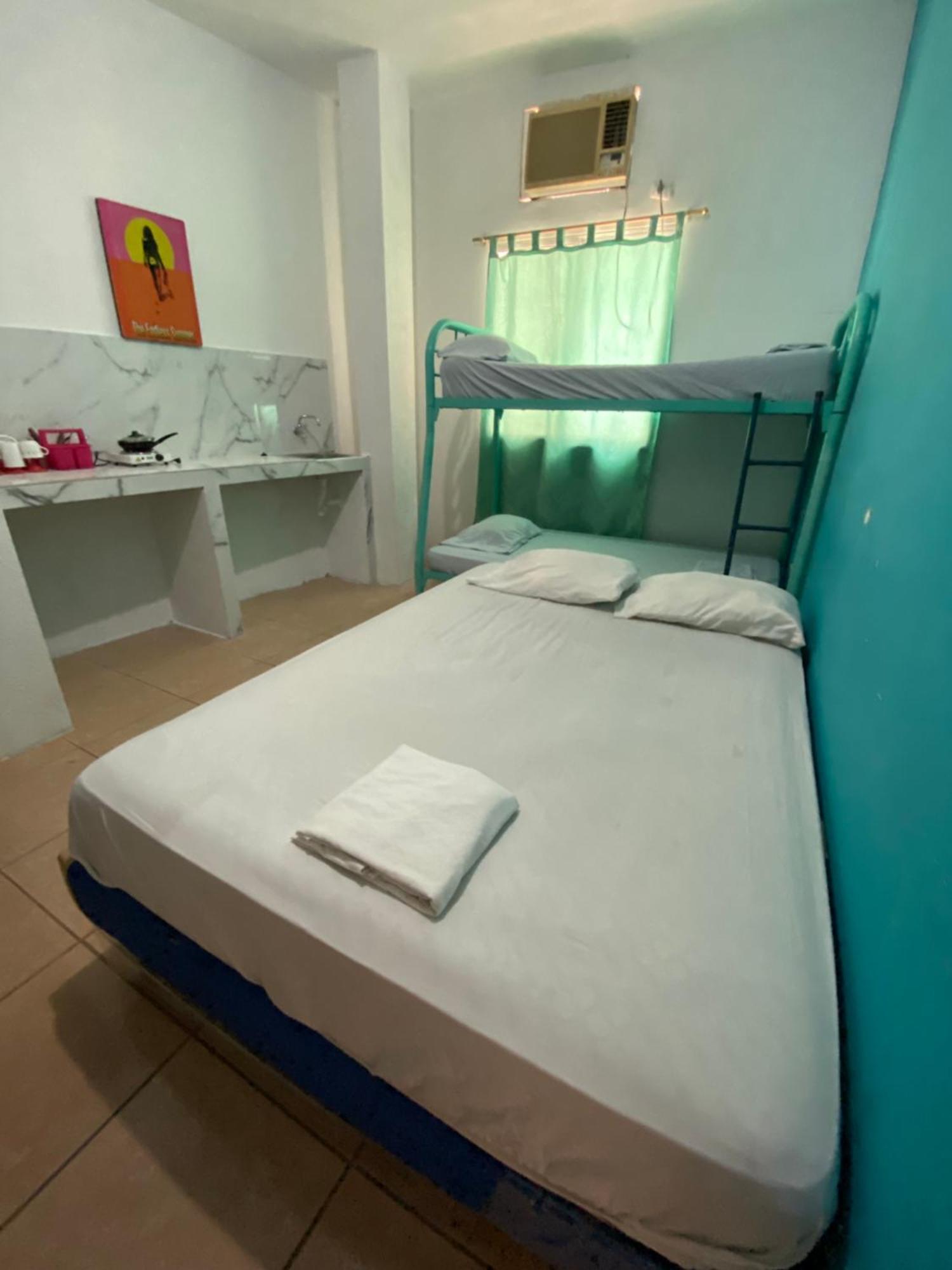 Playa Suites, Cerca Del Malecon マンタ エクステリア 写真
